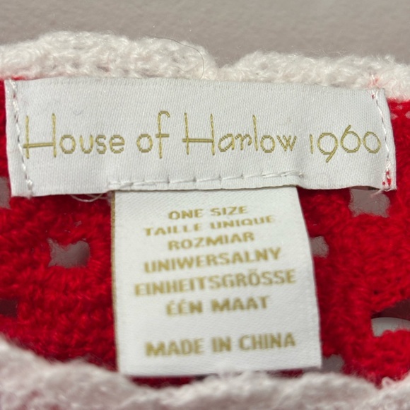 NWT House of Harlow 1960 fringed crochet poncho shrug with 3D White Hearts - Picture 6 of 8